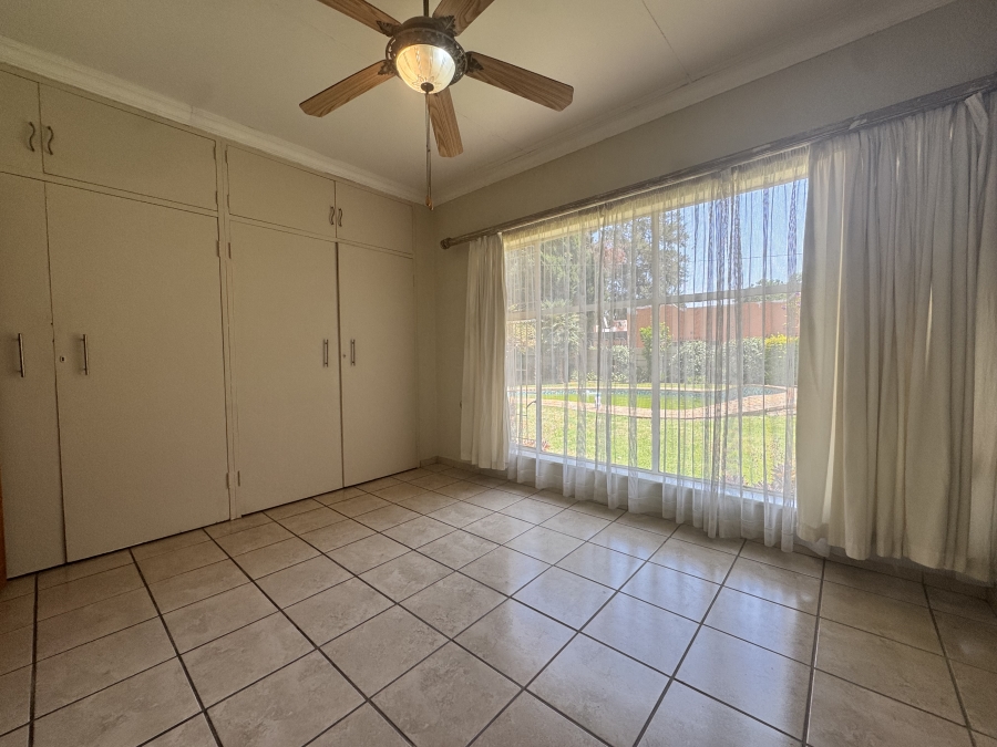 4 Bedroom Property for Sale in Neserhof North West